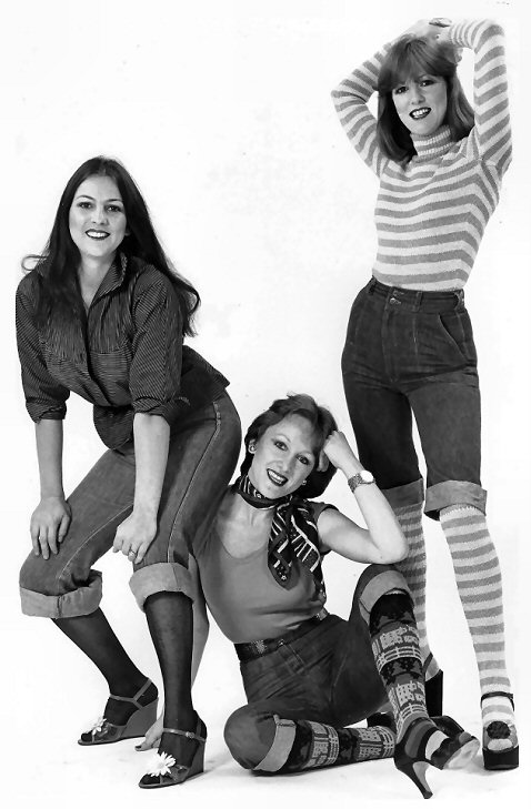 cookies 1975 - l to r wendy, beverly, margaret